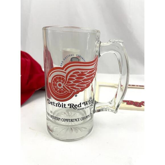 VTG Detroit Red Wings Snapback Hat License Plate Mugs Cups NHL Rare 1990s Hockey - Picture 4 of 13